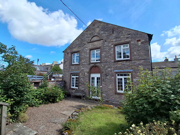 3 Bedroom Link Detached House For Sale In Market Street, Kirkby Stephen, CA17