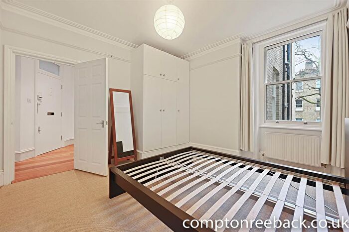 3 Bedroom Flat To Rent In Morshead Road, London, W9