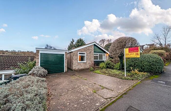 3 Bedroom Bungalow For Sale In Kellys Road, Wheatley, Oxford, OX33