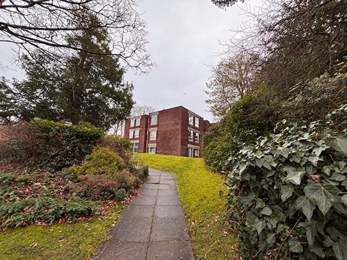 2 Bedroom Flat To Rent In Beech Court, Walsall, WS1