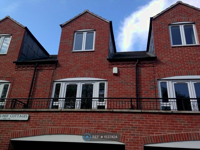 2 Bedroom Terraced House To Rent In Telford Way, Leicester, LE5