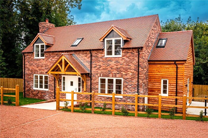 3 Bedroom Detached House For Sale In Hallow, Worcester, Worcestershire, WR2