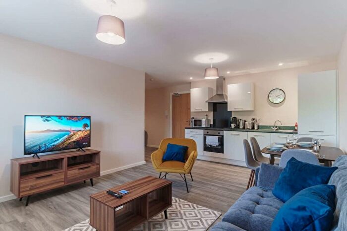 2 Bedroom Flat To Rent In City Of Salford, M5