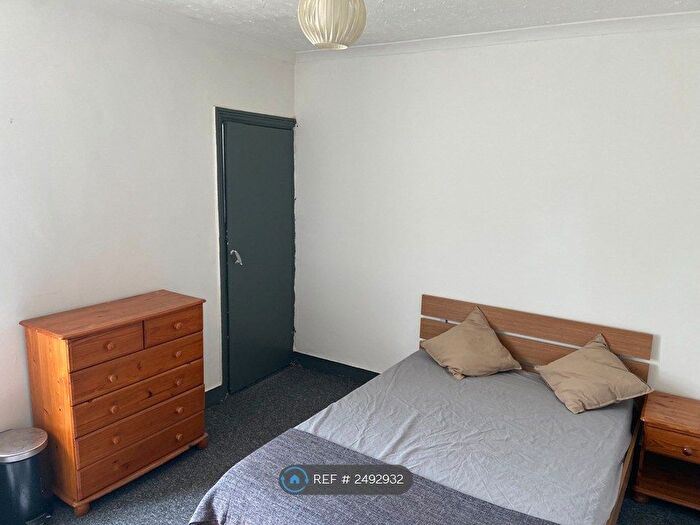 2 Bedroom Terraced House To Rent In Charter Street, Gillingham, ME7