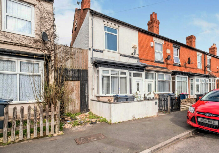 2 Bedroom End Of Terrace House To Rent In Weston Lane, Tyseley, B11