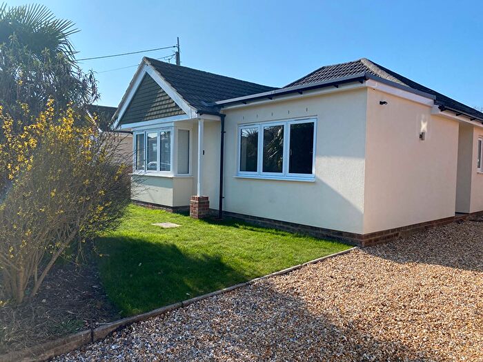 3 Bedroom Detached Bungalow To Rent In Nutburn Road, North Baddesley, SO52