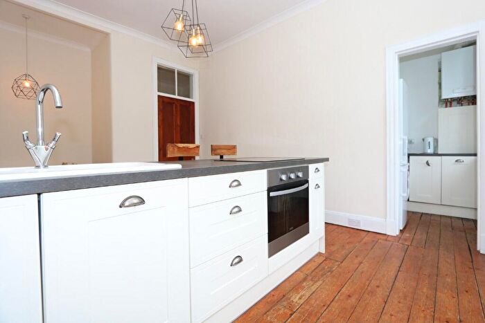 1 Bedroom Flat To Rent In Edgehill Road, Glasgow, Glasgow City, G11
