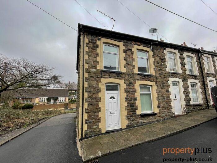 3 Bedroom Terraced House To Rent In Brook Street, Cymmer -, Porth, CF39