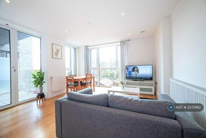 1 Bedroom Flat To Rent In Caxton Street North, London, E16