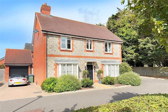 5 Bedroom Detached House For Sale In Thyme Place, Angmering, West Sussex, BN16