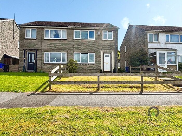 3 Bedroom Semi-Detached House For Sale In Beechwood Road, Stocksbridge, Sheffield, S36