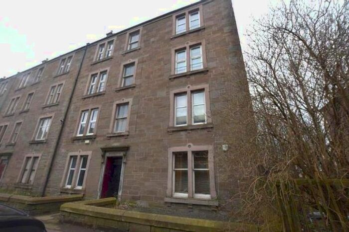 1 Bedroom Flat To Rent In Clepington Road, Dundee, DD3