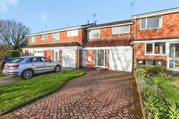 3 Bedroom Terraced House For Sale In Thornhurst Avenue, Quinton, Birmingham, B32