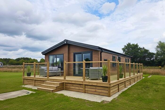 2 Bedroom Lodge For Sale In Malton Road, Pickering, YO18