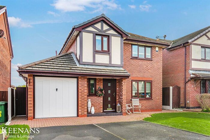 4 Bedroom Detached House For Sale In Willow Park, Oswaldtwistle, Accrington, BB5