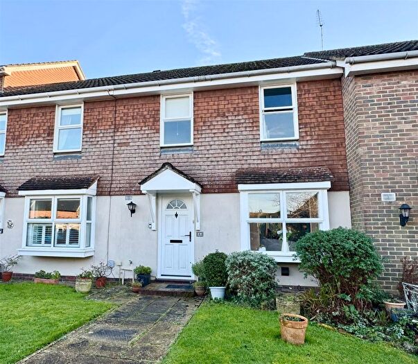 3 Bedroom Terraced House For Sale In Bennetts Mews, Tenterden, TN30
