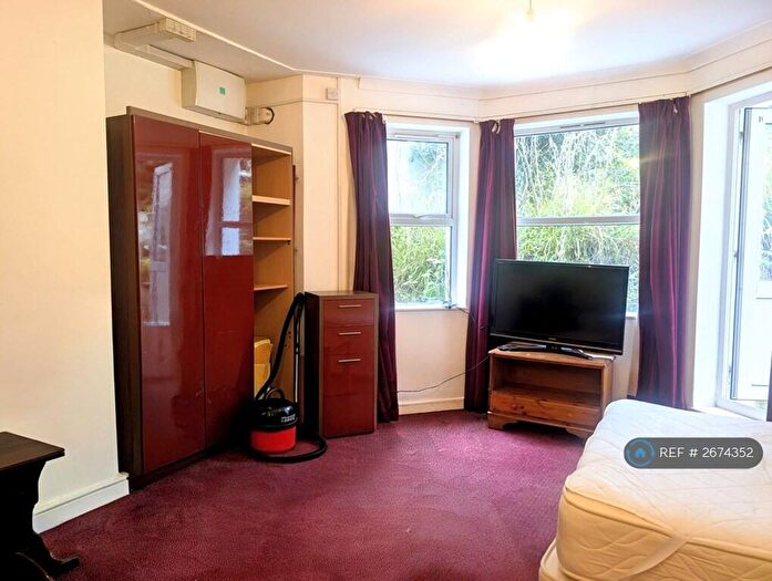 Studio To Rent In Trinity Crescent, Folkestone, CT20