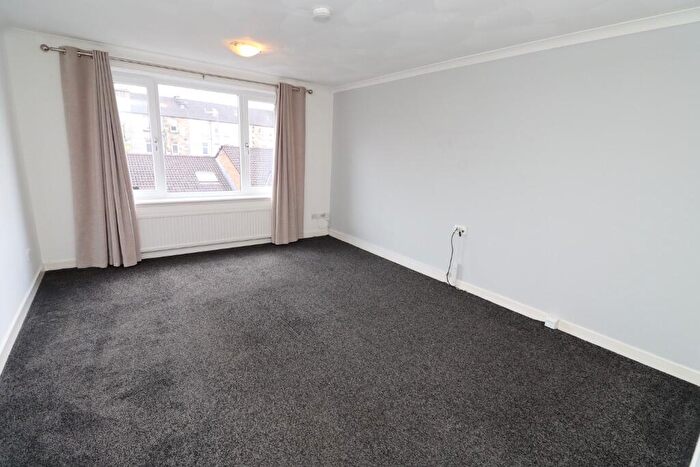 1 Bedroom Flat To Rent In Baker Street, Shawlands, Glasgow, G41