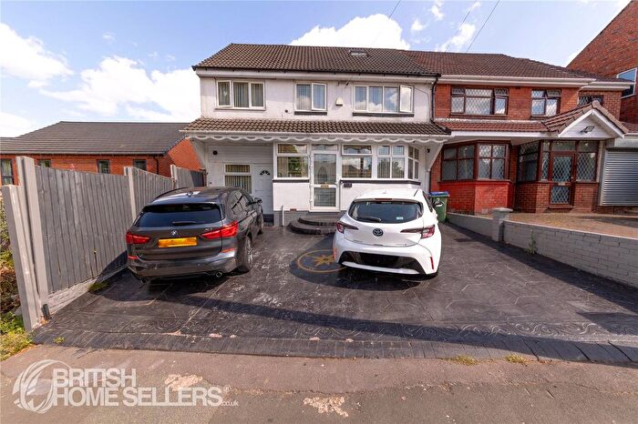 7 Bedroom Semi-Detached House For Sale In Norman Road, Smethwick, West Midlands, B67