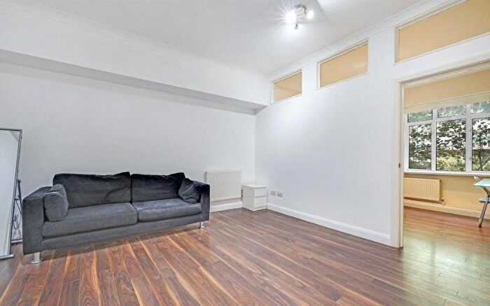 2 Bedroom Flat To Rent In Warren Court, - Euston Road, Fitzrovia, London, NW1