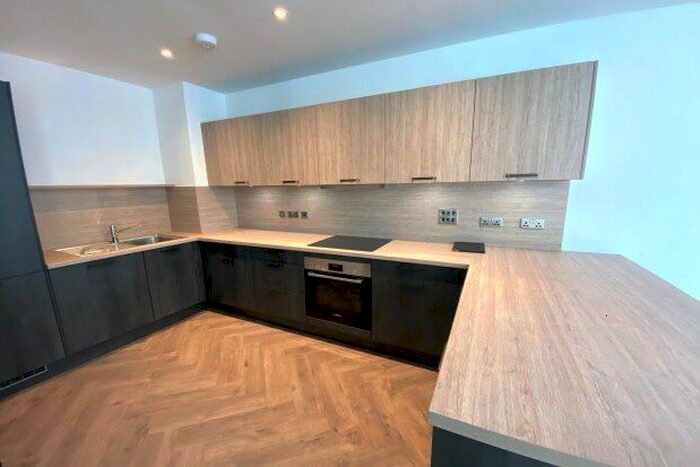 1 Bedroom Flat To Rent In Gooch Street North, Birmingham, B5