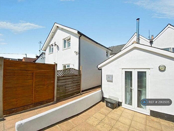 1 Bedroom Flat To Rent In High Street, Semington, Trowbridge, BA14