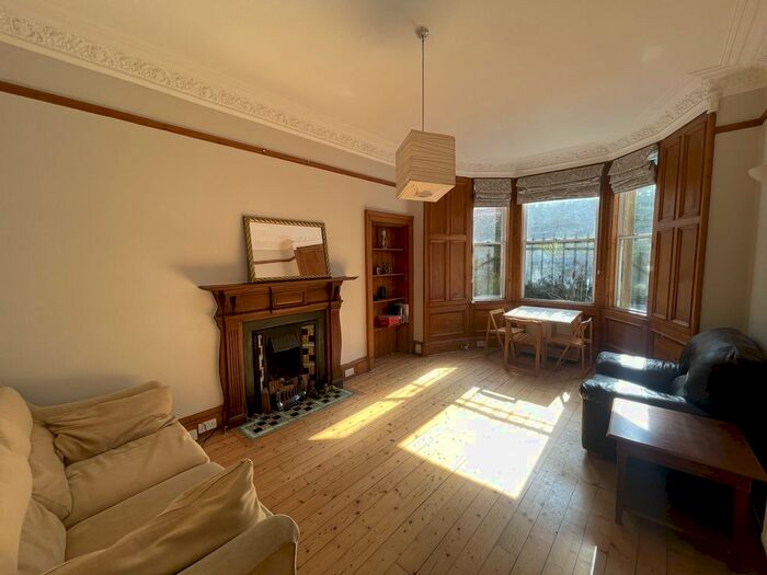 2 Bedroom Flat To Rent In Harrison Gardens, Edinburgh, EH11