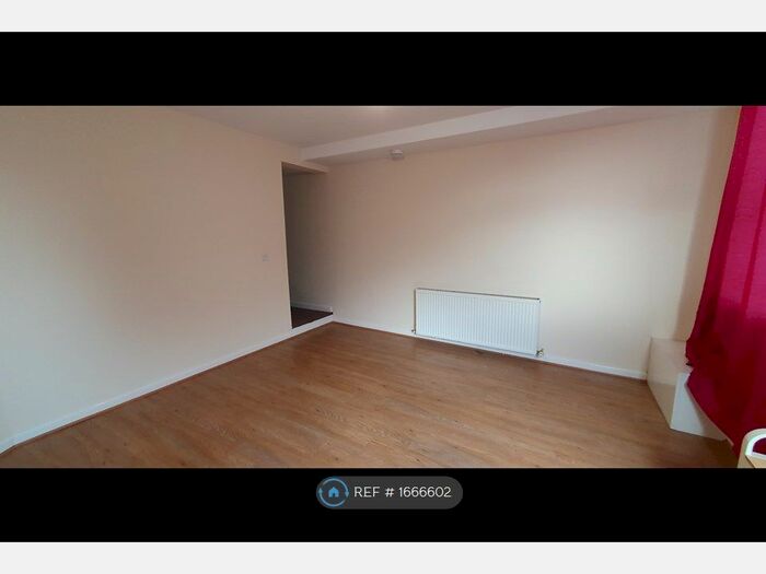 1 Bedroom Flat To Rent In Sutton Road, Huthwaite, Sutton-In-Ashfield, NG17