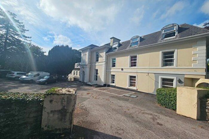 2 Bedroom Property To Rent In Higher Erith Road, Torquay, TQ1