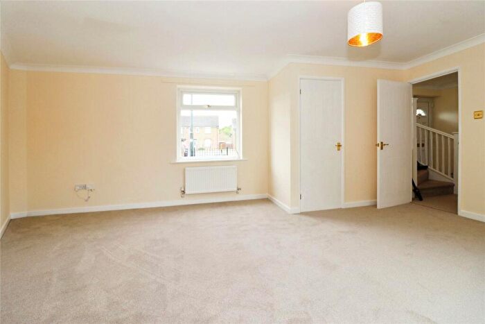 3 Bedroom Terraced House For Sale In Elizabeth Way, Mangotsfield, Bristol, BS16