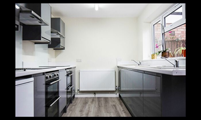 1 Bedroom Semi-Detached House To Rent In Leng Crescent, Norwich, NR4