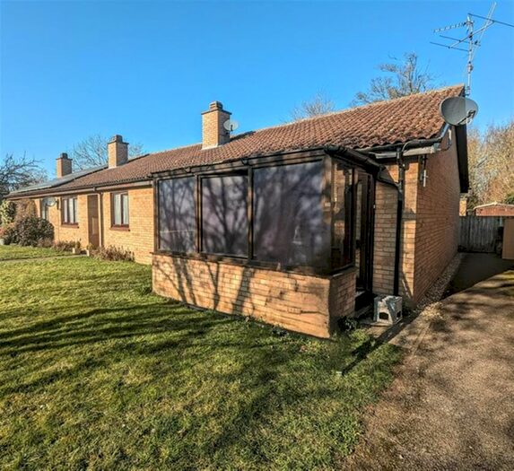 2 Bedroom Property To Rent In Butts Green, Whittlesford, Cambridge, CB22