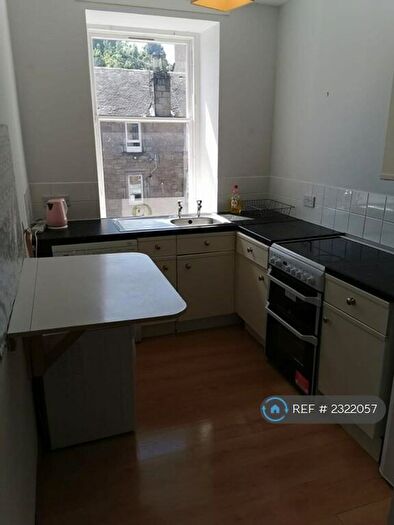 2 Bedroom Flat To Rent In Cowane Street, Stirling, FK8