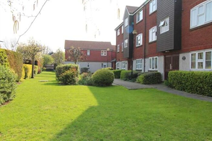 1 Bedroom Flat To Rent In Barry Road, Beckton, E6
