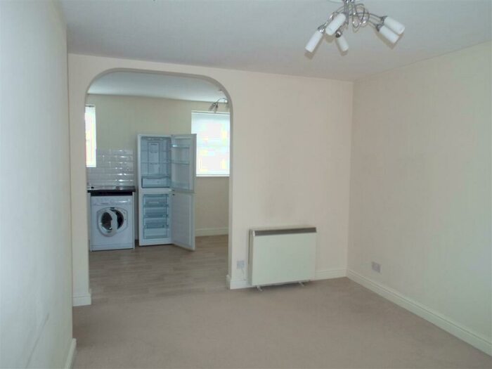 2 Bedroom Flat To Rent In Meridian West, Peel Street, Lincoln, LN5