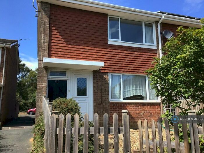 3 Bedroom End Of Terrace House To Rent In Sandy Hill Road, Farnham, GU9
