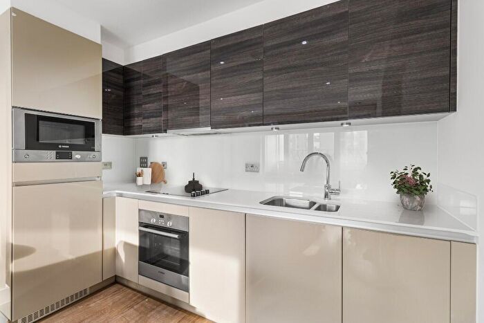 1 Bedroom Apartment To Rent In Rathbone Market, Barking Road, London, E16