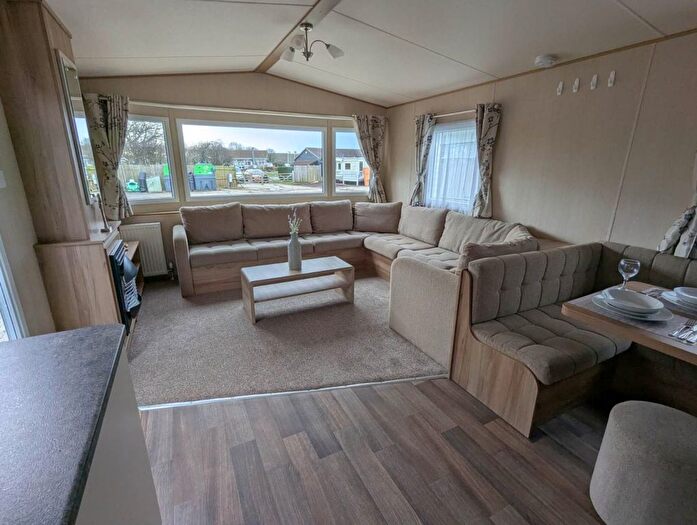 2 Bedroom Mobile/park Home For Sale In Leiston, IP16