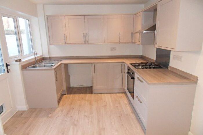 2 Bedroom End Of Terrace House To Rent In Linskill Place, North Shields, NE30