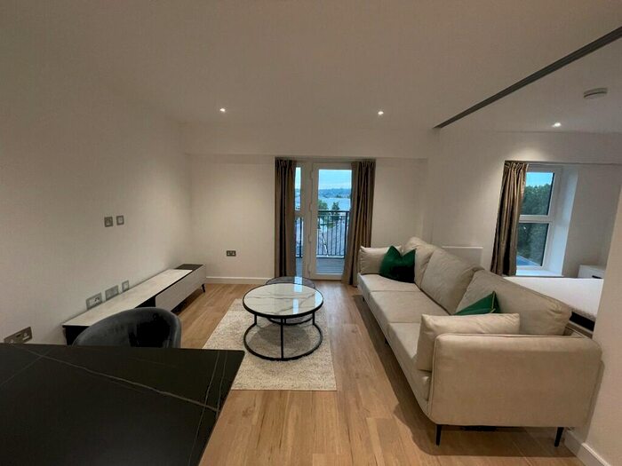 1 Bedroom Flat To Rent In Beaufort Square, London, NW9