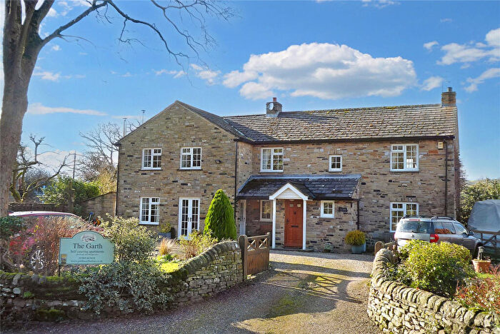 4 Bedroom Detached House For Sale In West Burton, Leyburn, DL8