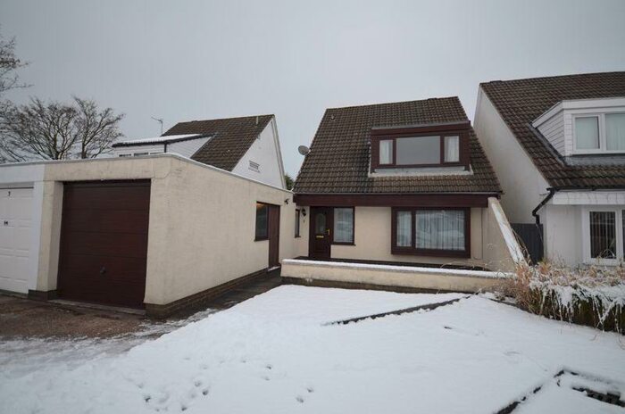 3 Bedroom Detached House To Rent In Birch Crescent, Oswaldtwistle, BB5