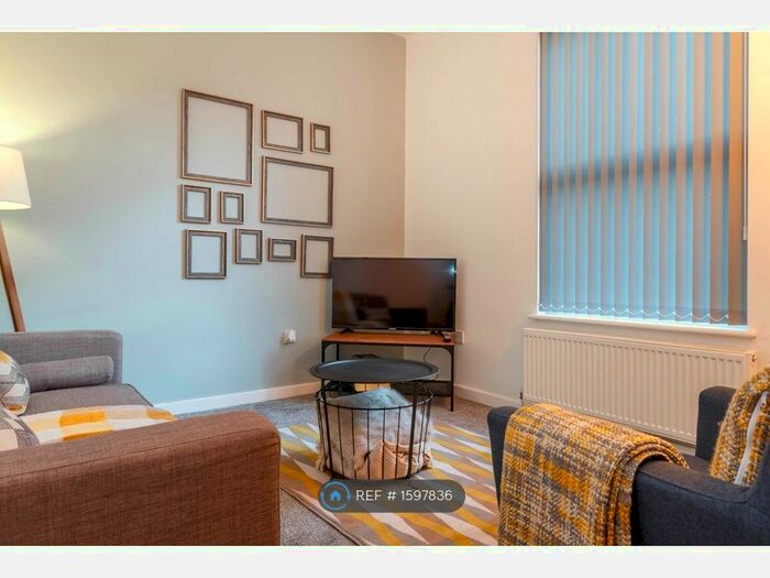 2 Bedroom Flat To Rent In Huntley Road, Liverpool, L6