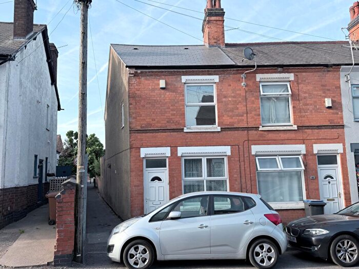 3 Bedroom End Of Terrace House For Sale In Charles Street, Hinckley, LE10