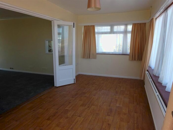 3 Bedroom Detached Bungalow To Rent In Coast Drive, Lydd On Sea, Romney Marsh, TN29