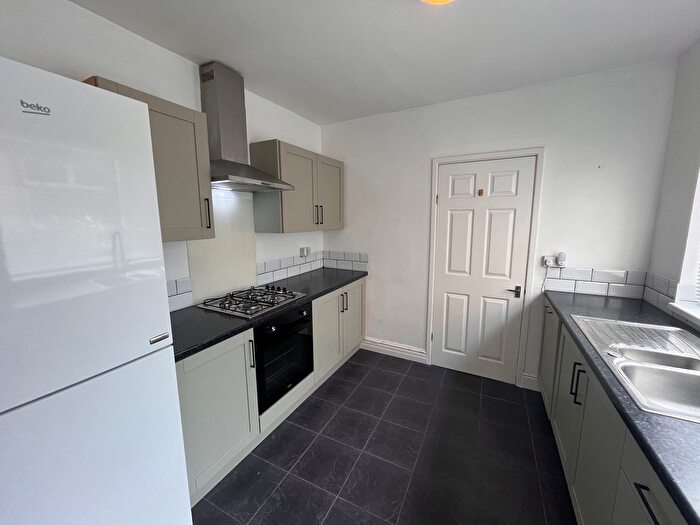 3 Bedroom Terraced House To Rent In St Helens Ave, Swansea, SA1