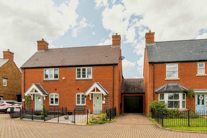 2 Bedroom Semi-Detached House For Sale In Halestrap Way, Kings Sutton, Banbury, OX17