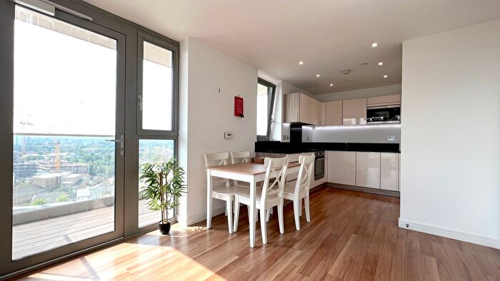 2 Bedroom Flat To Rent In Elmira Street, London, SE13