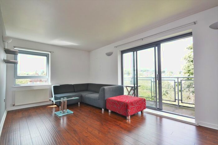 2 Bedroom Flat To Rent In Curness Street, London, SE13
