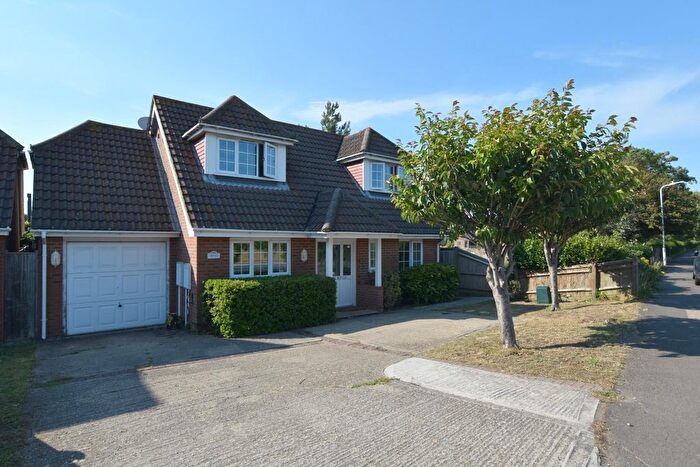 5 Bedroom Detached House For Sale In Harden Road, Lydd, Romney Marsh, TN29